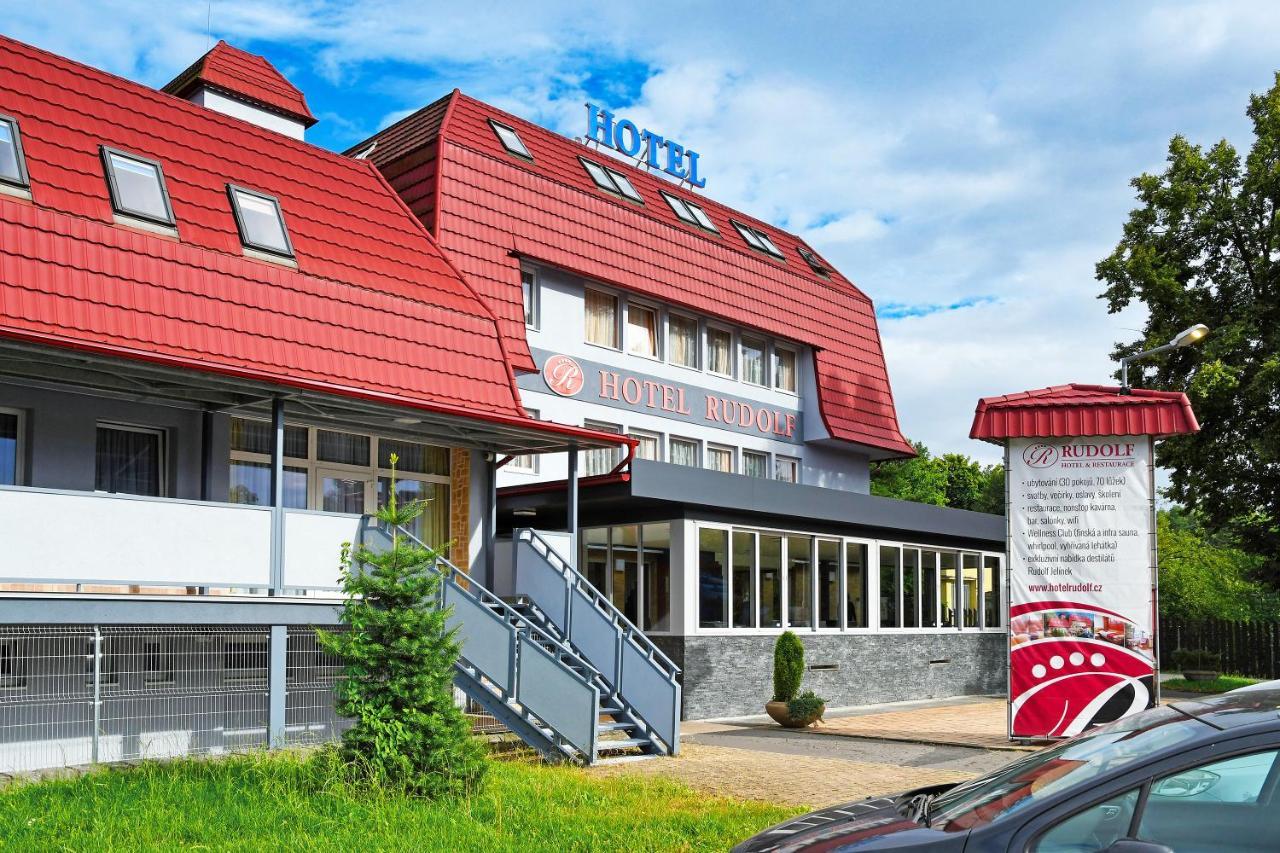 Hotel Rudolf Havířov Bagian luar foto
