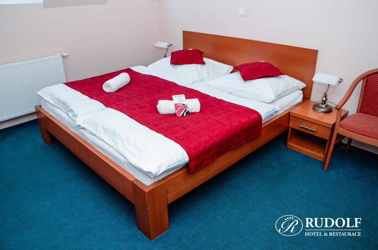 Hotel Rudolf Havířov Bagian luar foto
