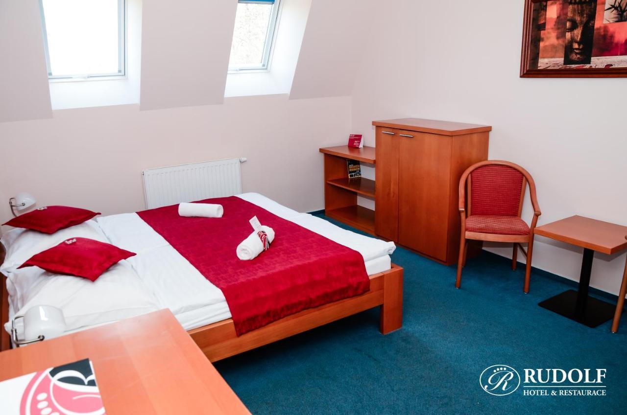 Hotel Rudolf Havířov Bagian luar foto