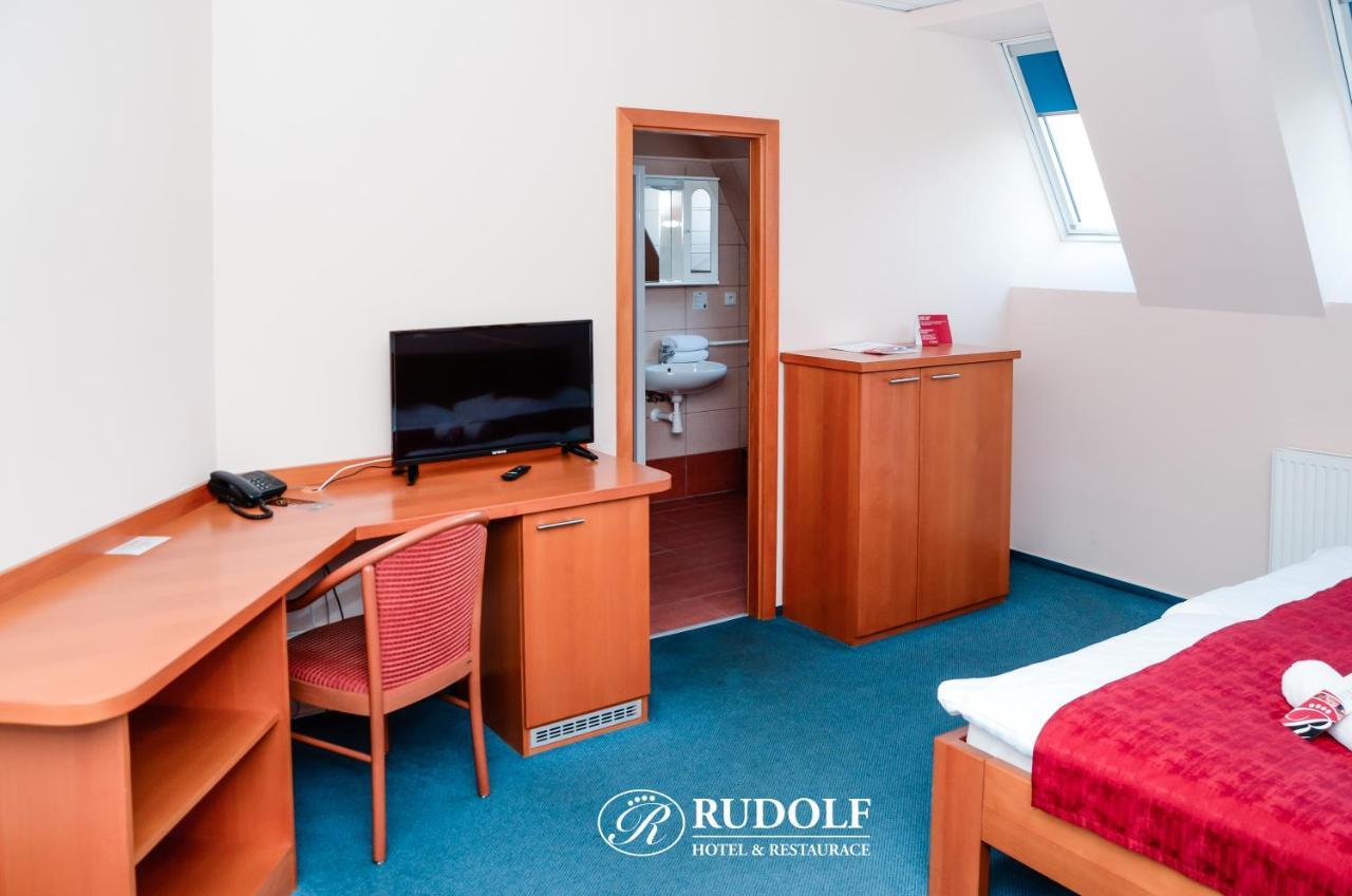 Hotel Rudolf Havířov Bagian luar foto