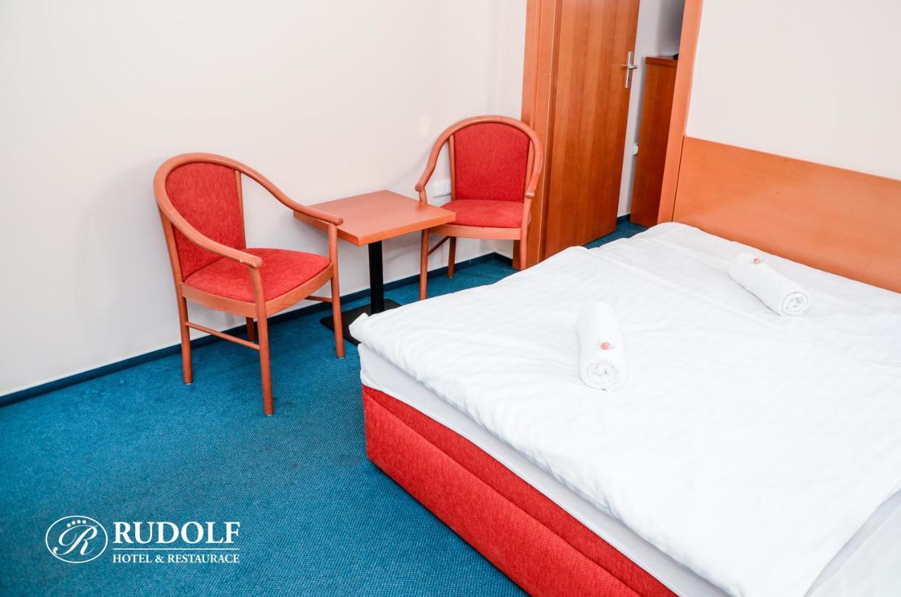 Hotel Rudolf Havířov Bagian luar foto