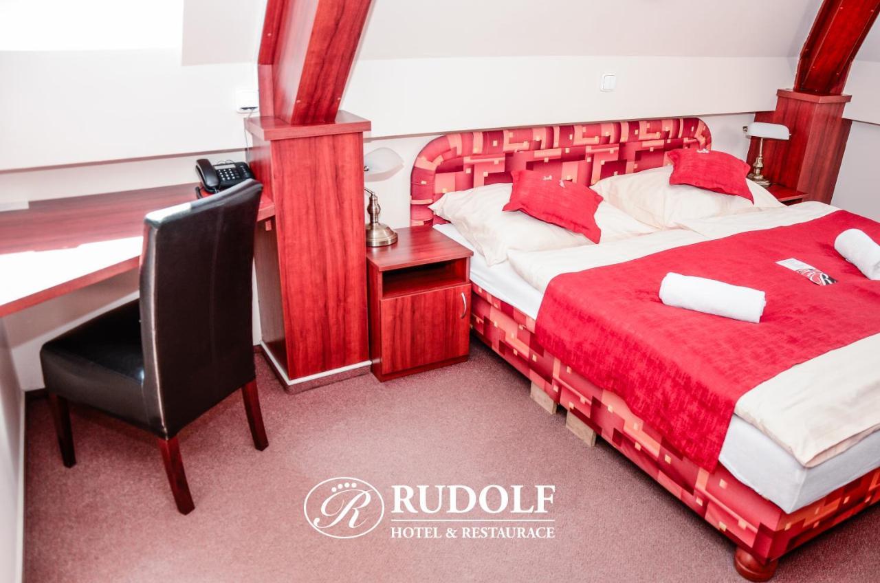 Hotel Rudolf Havířov Bagian luar foto
