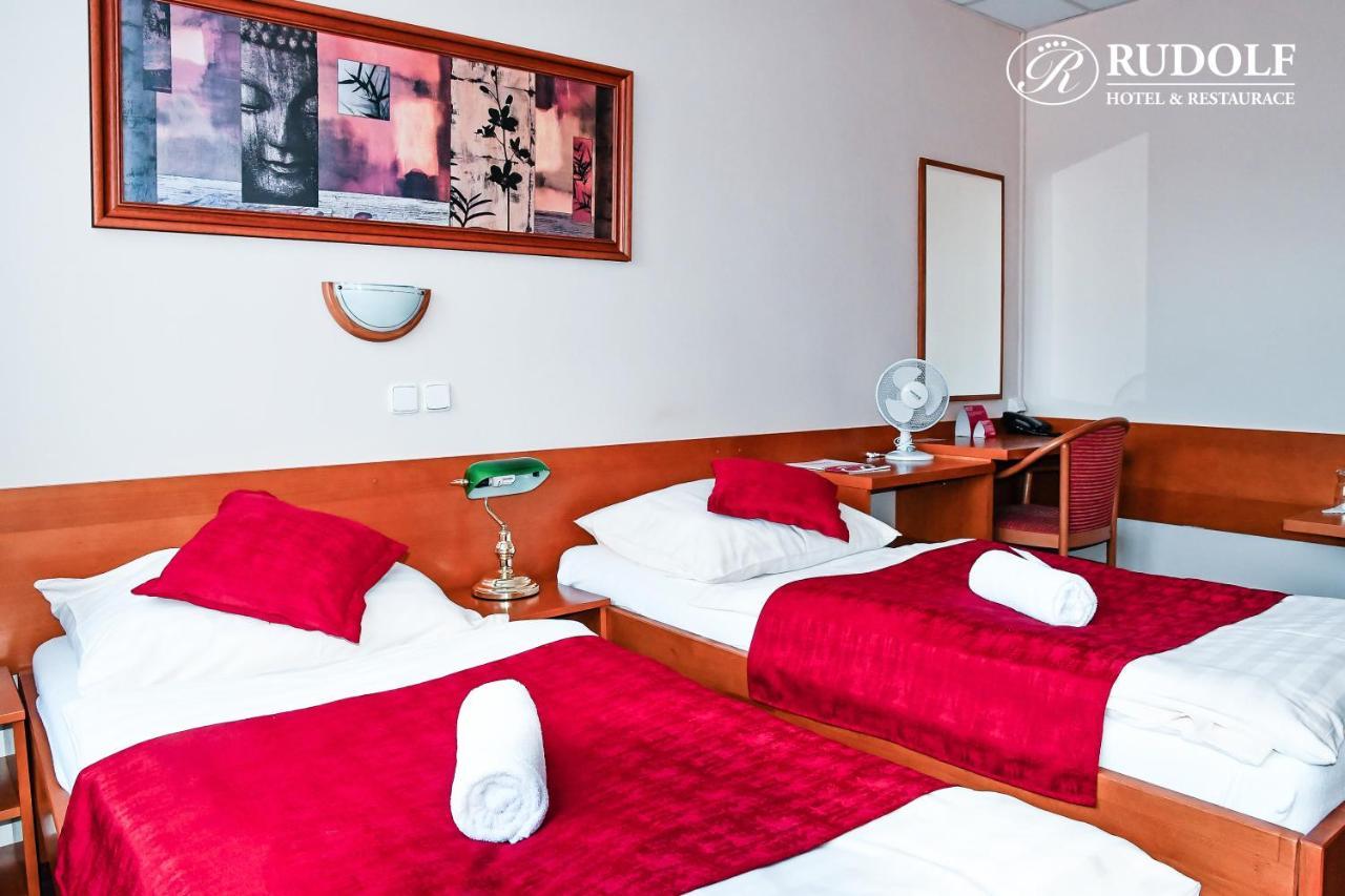 Hotel Rudolf Havířov Bagian luar foto